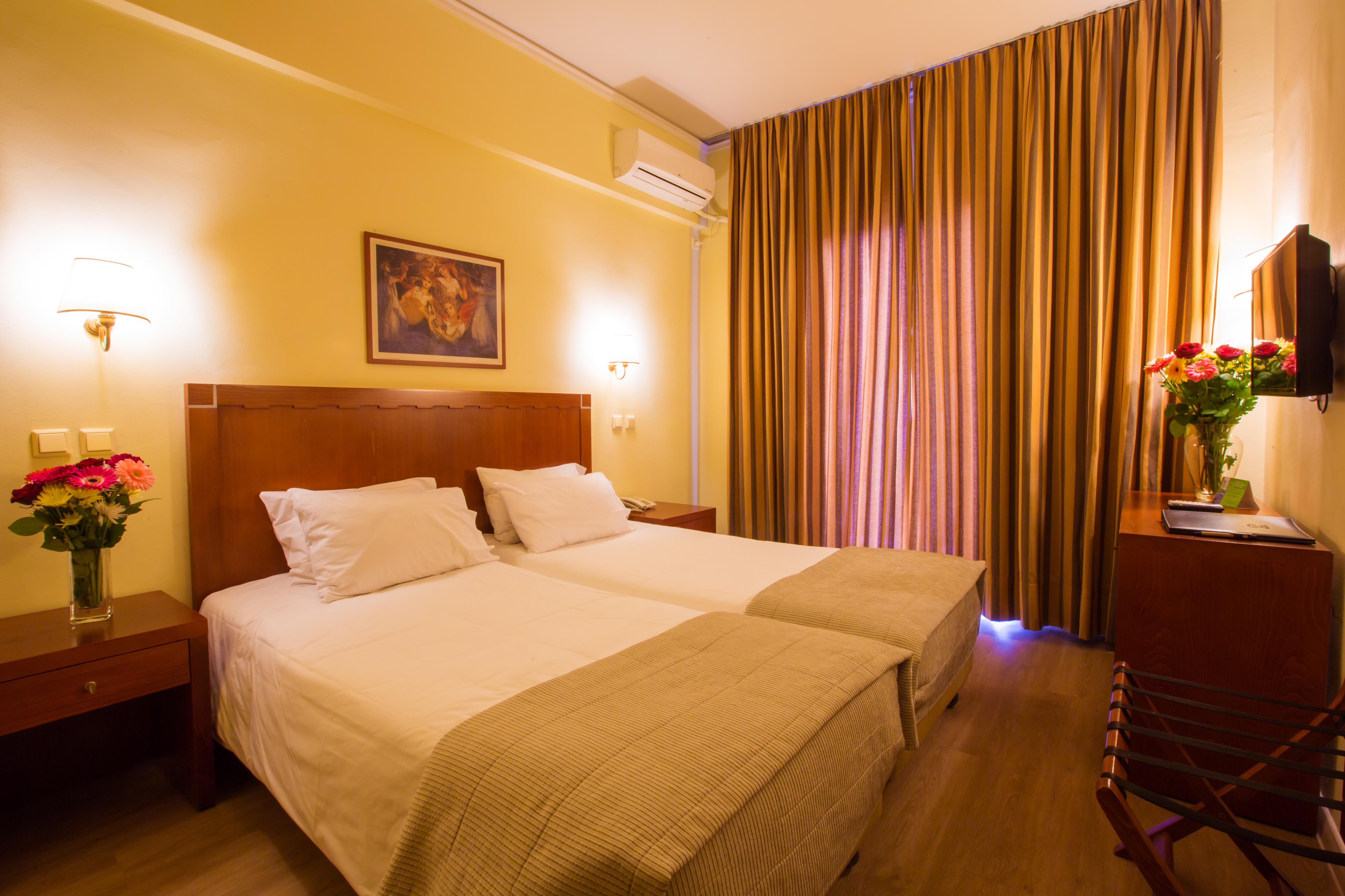 Marina Hotel 3*