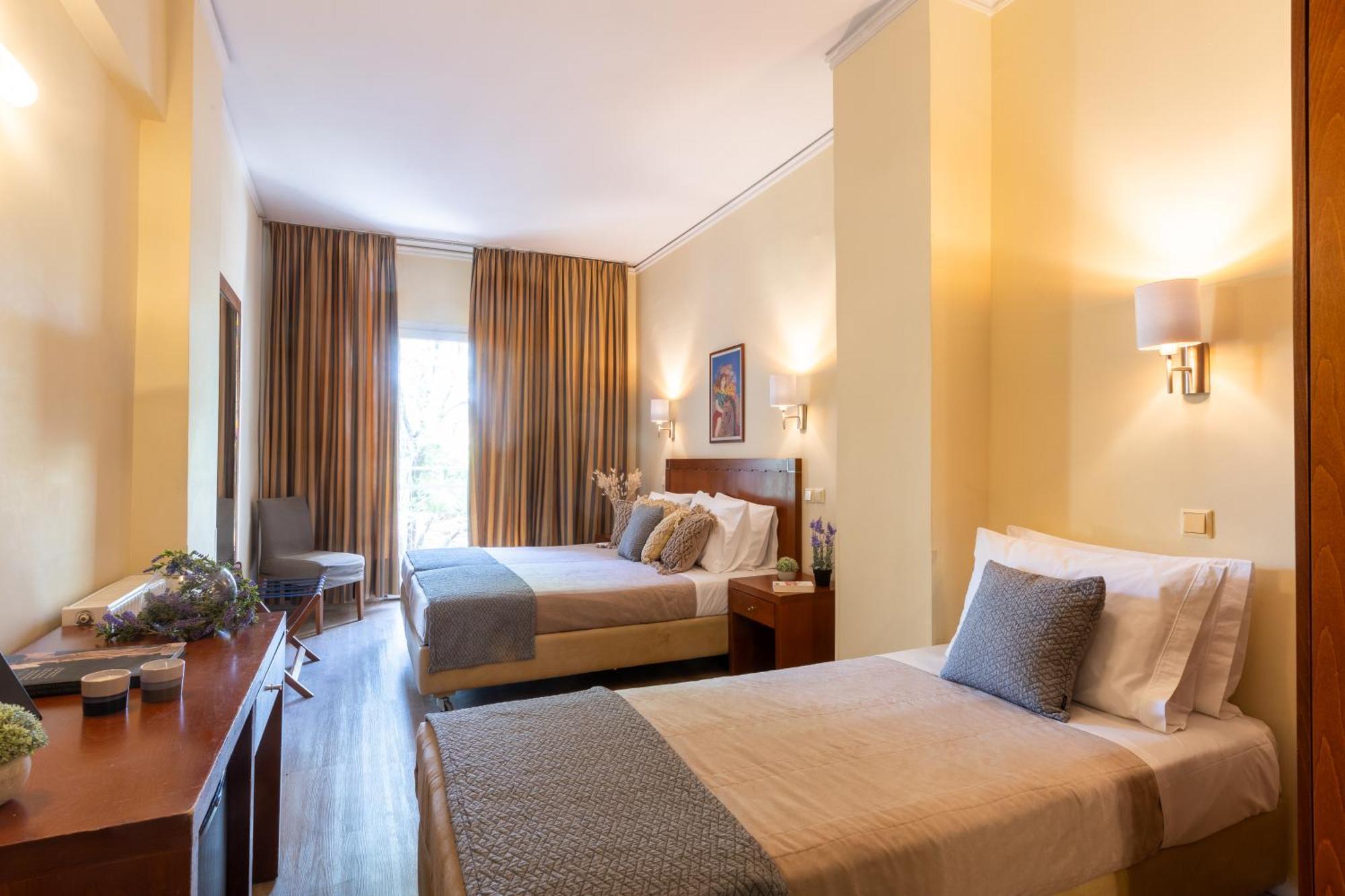 Marina Hotel 3*